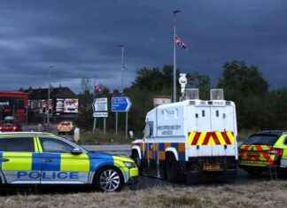 Child aged 11 arrested and charged for Northern Ireland street disorder news-12082024-225943