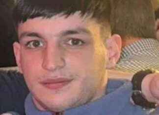 Celebrating the Life of a Young Driver on Their 21st Birthday: A Tribute to a Vibrant Soul news-03092024-002219