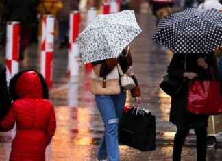 Weekend Weather Forecast: Unsettled Conditions in Northern Ireland news-05102024-093718