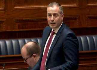 Plan to Increase School Leaving Age to 18 in Northern Ireland news-21102024-163806