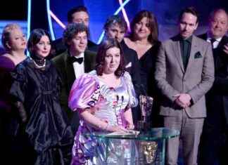 Derry Girls Creator Slams ITV AI Role as ‘Depressing’ and ‘Unethical’ news-22102024-104710