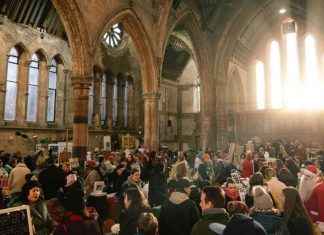Belfast’s Largest Independent Christmas Market Returns to Stunning Venue news-29112024-231333