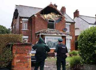 Dramatic Photos of Storm Éowyn Damage to Belfast Home: A Closer Look dramatic-photos-of-storm-owyn-damage-to-belfast-home-a-closer-look