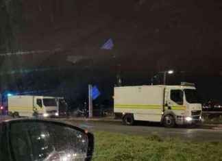 Bomb Disposal Teams Attend Belfast Security Alert: Recap bomb-disposal-teams-attend-belfast-security-alert-recap