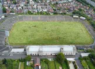 Gordon Lyons clarifies he is not hindering casement rebuild efforts gordon-lyons-clarifies-he-is-not-hindering-casement-rebuild-efforts