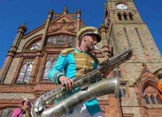 Derry Jazz Festival: City Swings in Vibrant Photos derry-jazz-festival-city-swings-in-vibrant-photos