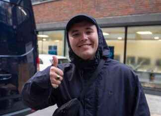 Kneecap’s London Performance Following Terror Charge: Surprise Show Starts Tomorrow kneecaps-london-performance-following-terror-charge-surprise-show-starts-tomorrow