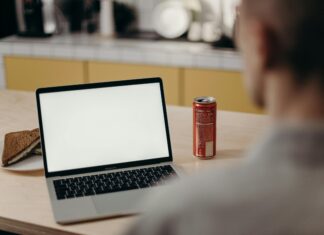 Lizzie Drakes Lisburn: Discover The Secrets Behind Her Success