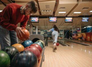 Bowling Lisburn: Discover The Ultimate Family Fun Experience Today
