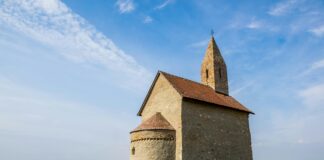 St Patrick’s Chapel Hill Lisburn: Discover Its Hidden Historic Charm