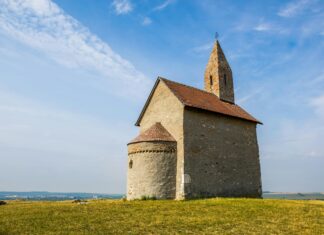 St Patrick’s Chapel Hill Lisburn: Discover Its Hidden Historic Charm
